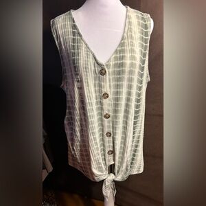 Woman’s sleeveless top